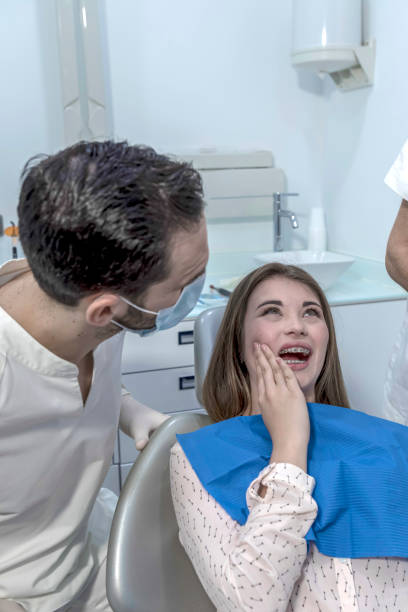 Best Emergency Denture Repair in Melbourne, AR